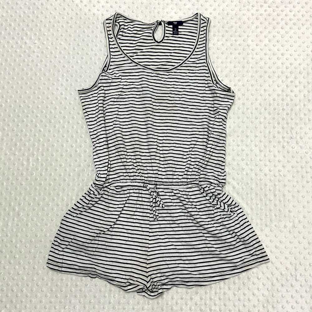 Gap Short Romper (Large)